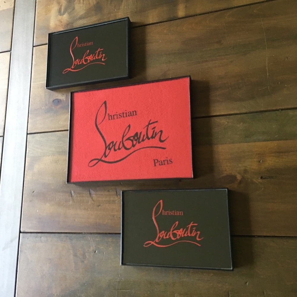 Christian Louboutin Boudoir wall art 👠🎨🛍